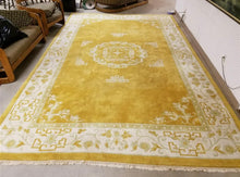 Load image into Gallery viewer, Hand knotted Chinese Wool Mid Century Room Size Rug

